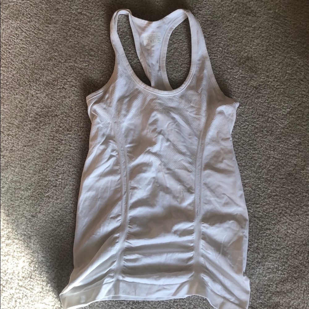 Athleta scrunch top